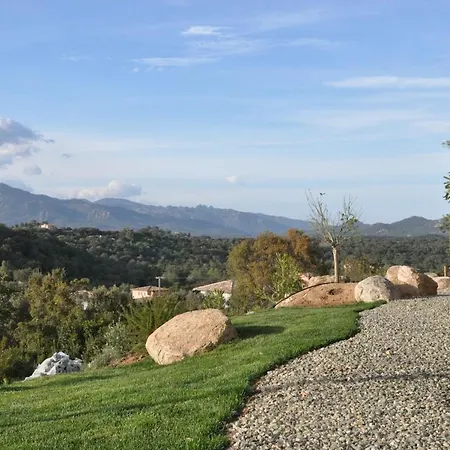 Magnifique Avec Piscine Chauffée, Vue Et Montage *