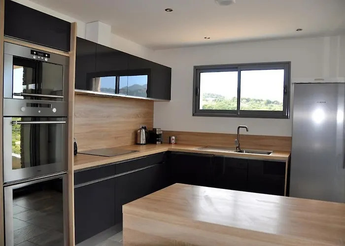 Magnifique Avec Piscine Chauffee, Vue Et Montage Villa *