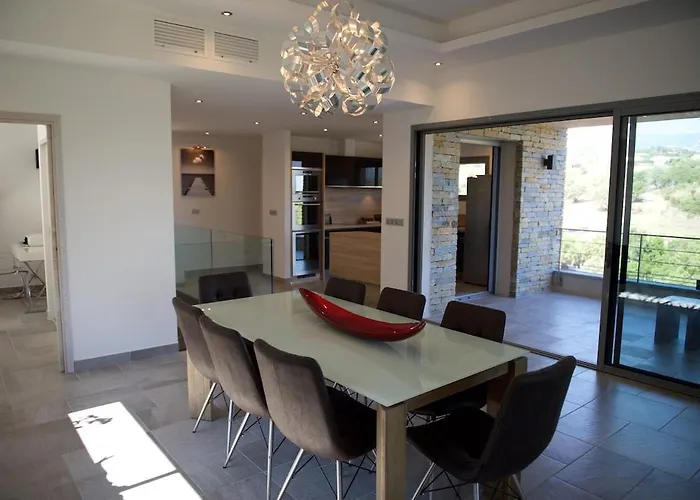 Villa Magnifique Avec Piscine Chauffee, Vue Et Montage Porto-Vecchio (Corsica)